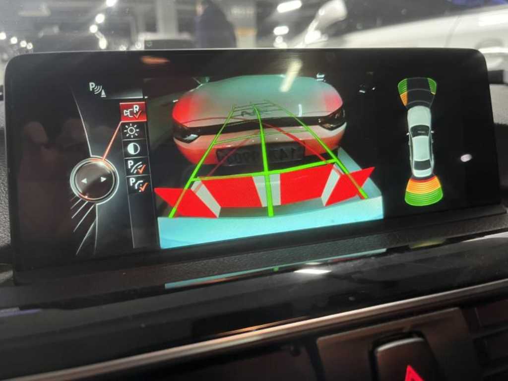 BMW 3시리즈(6세대) 320d - 이미지 4