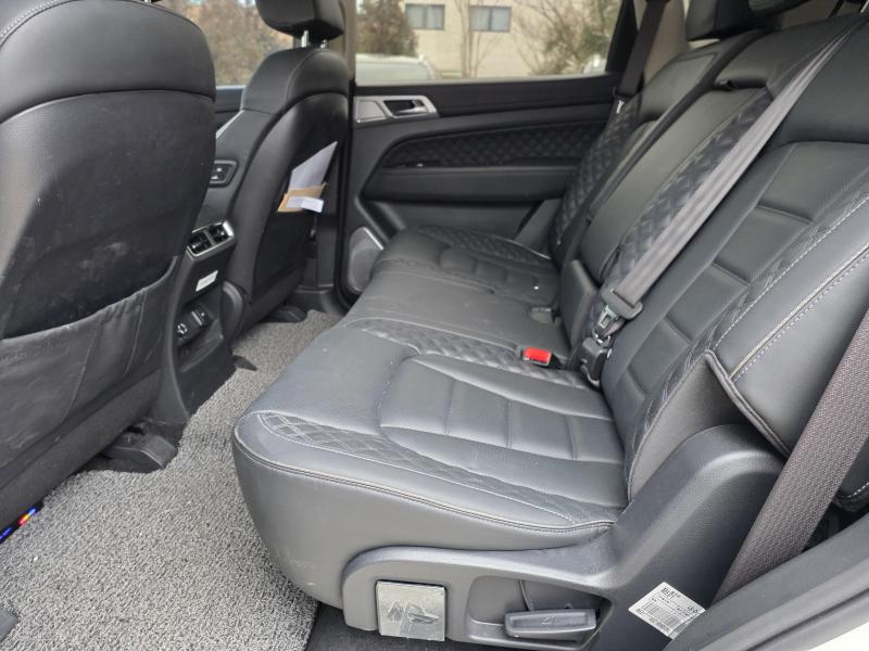 KG모빌리티(쌍용) 올 뉴렉스턴 2.2 4WD 프레스티지 - 이미지 10