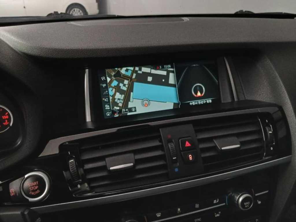 BMW X3(2세대) 20d xDrive M 에어로다이나믹 - 이미지 3