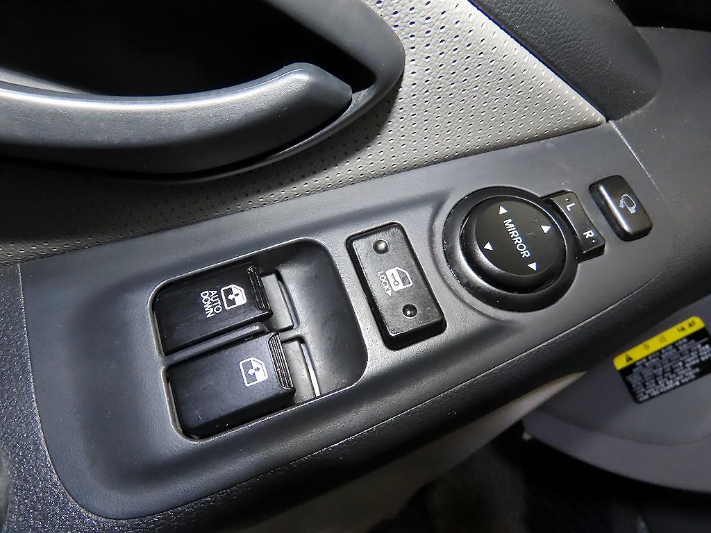 현대 더 뉴그랜드스타렉스 3인승 디젤 밴 스타일 - 이미지 4