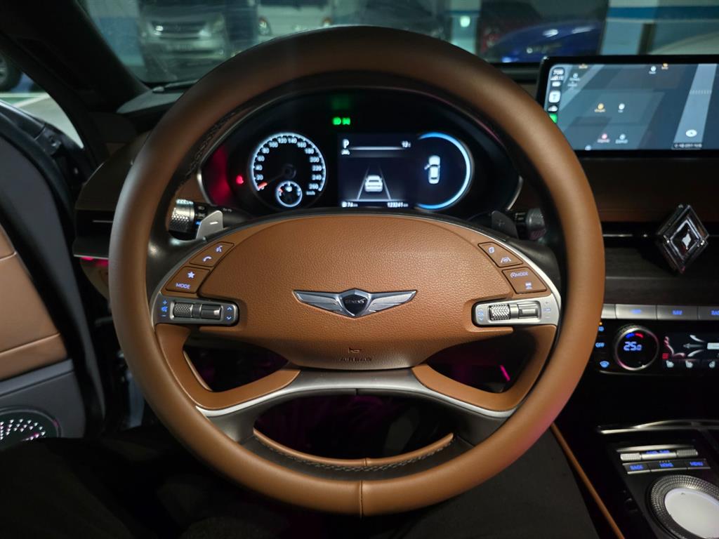 제네시스 더 올뉴G80 가솔린 2.5 AWD 기본형 - 이미지 11