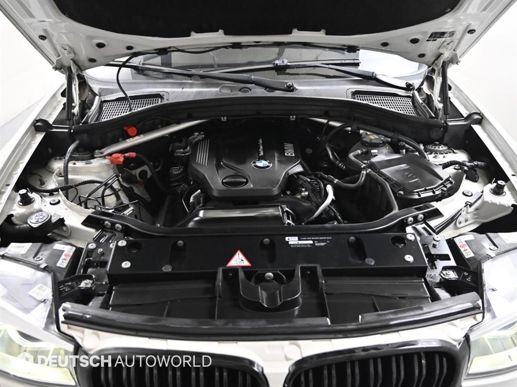 BMW X4 20d xDrive x라인 - 이미지 18