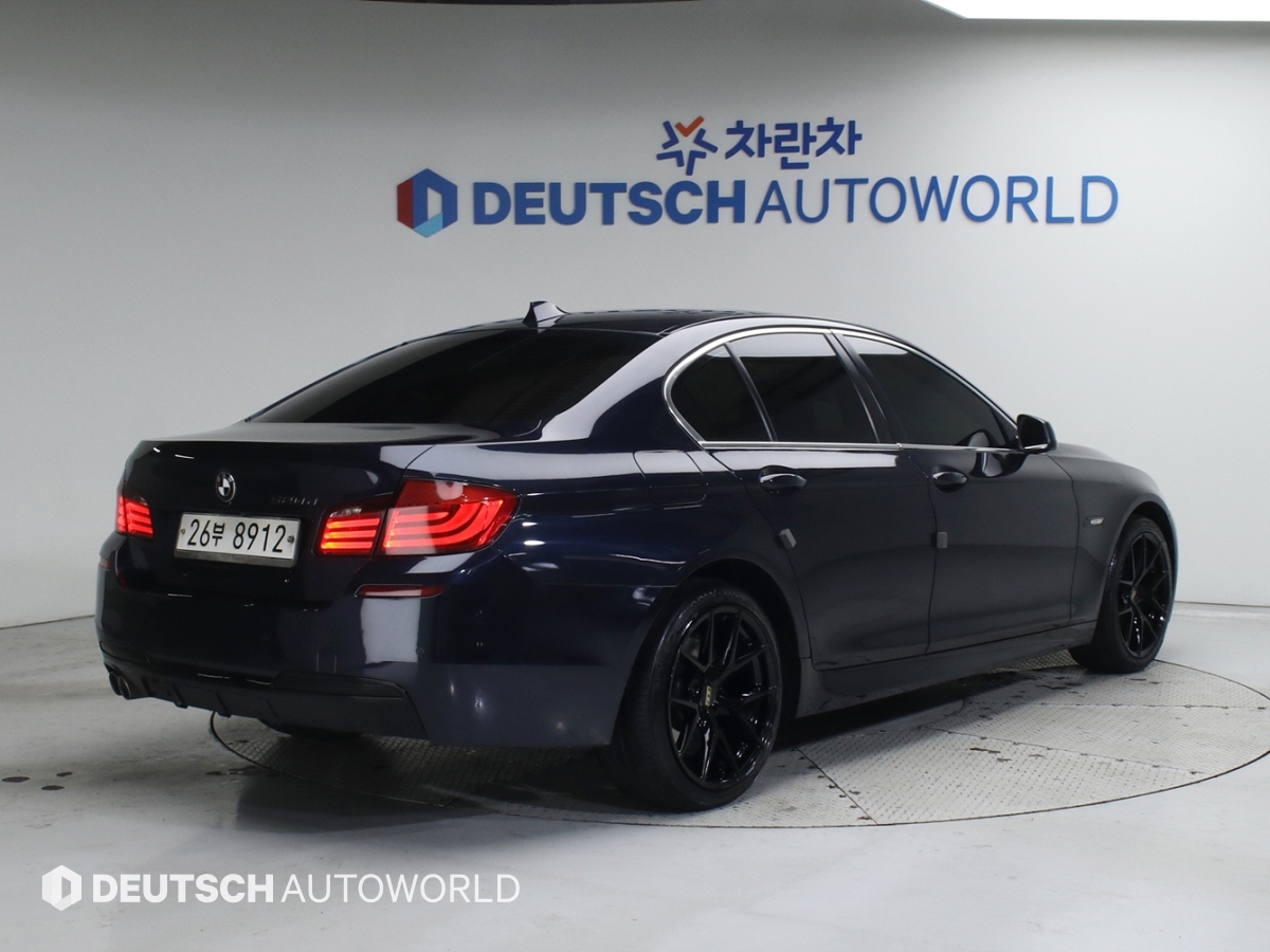BMW 5시리즈(6세대) 520d - 이미지 18