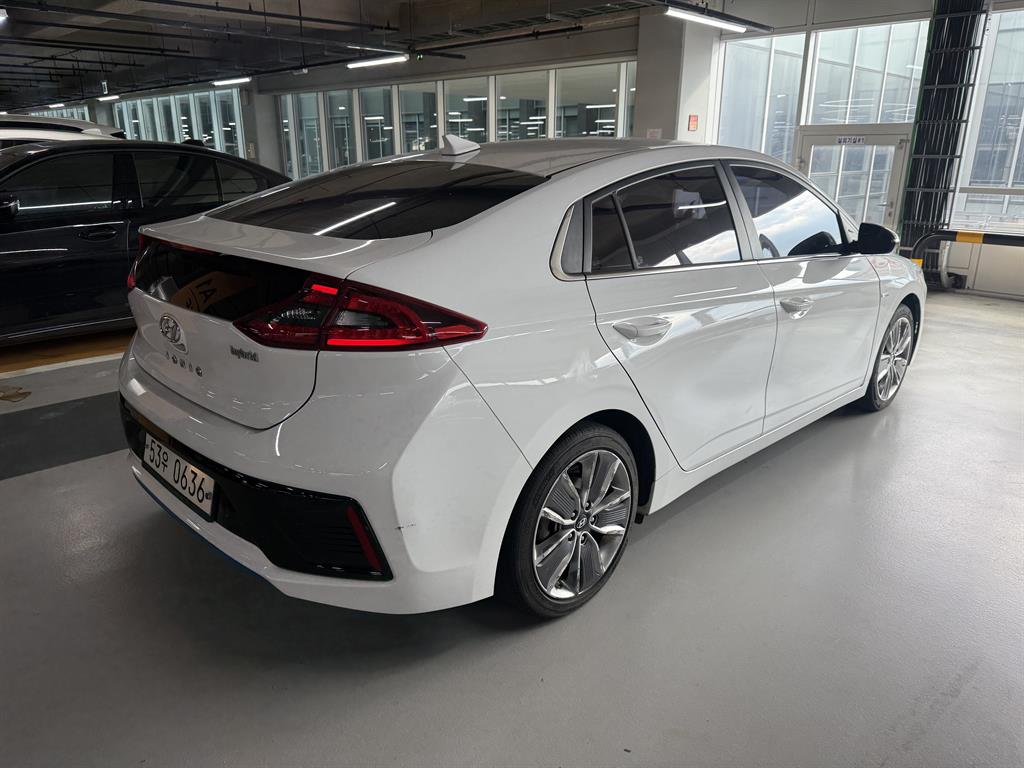 현대 아이오닉 하이브리드 N 플러스 - 이미지 11