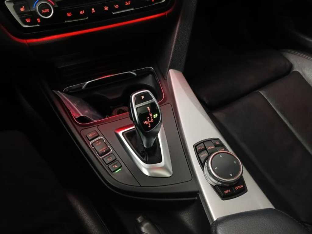 BMW 4시리즈(1세대) 쿠페 428i M 스포츠팩 - 이미지 6