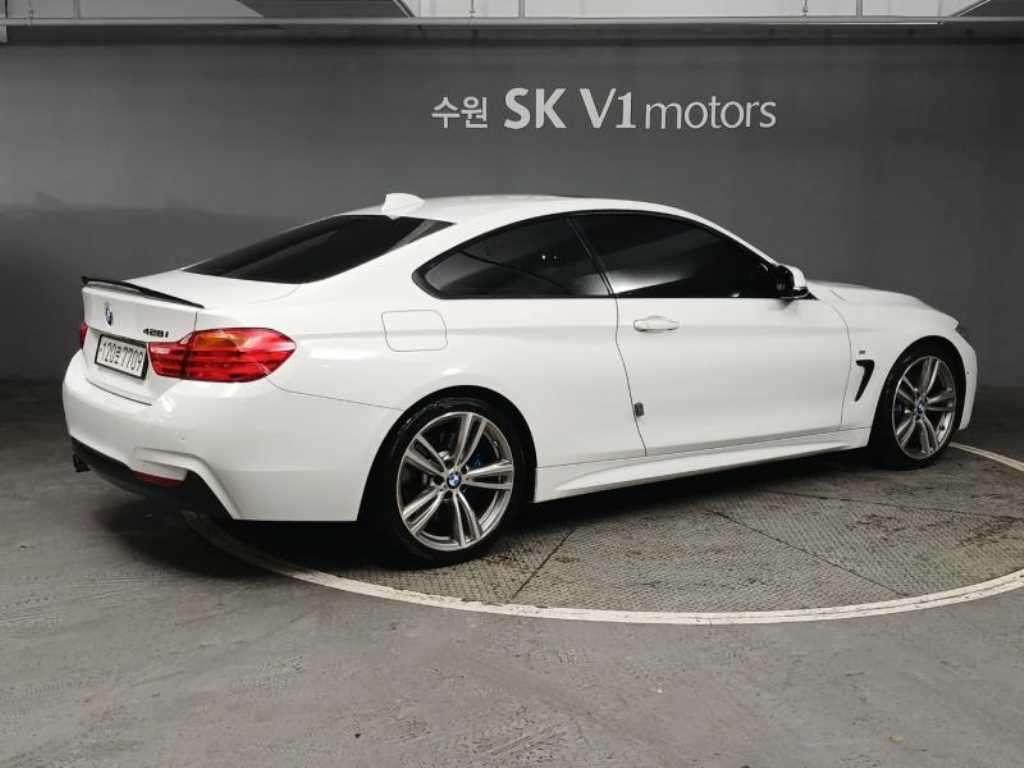 BMW 4시리즈(1세대) 쿠페 428i M 스포츠팩 - 이미지 19