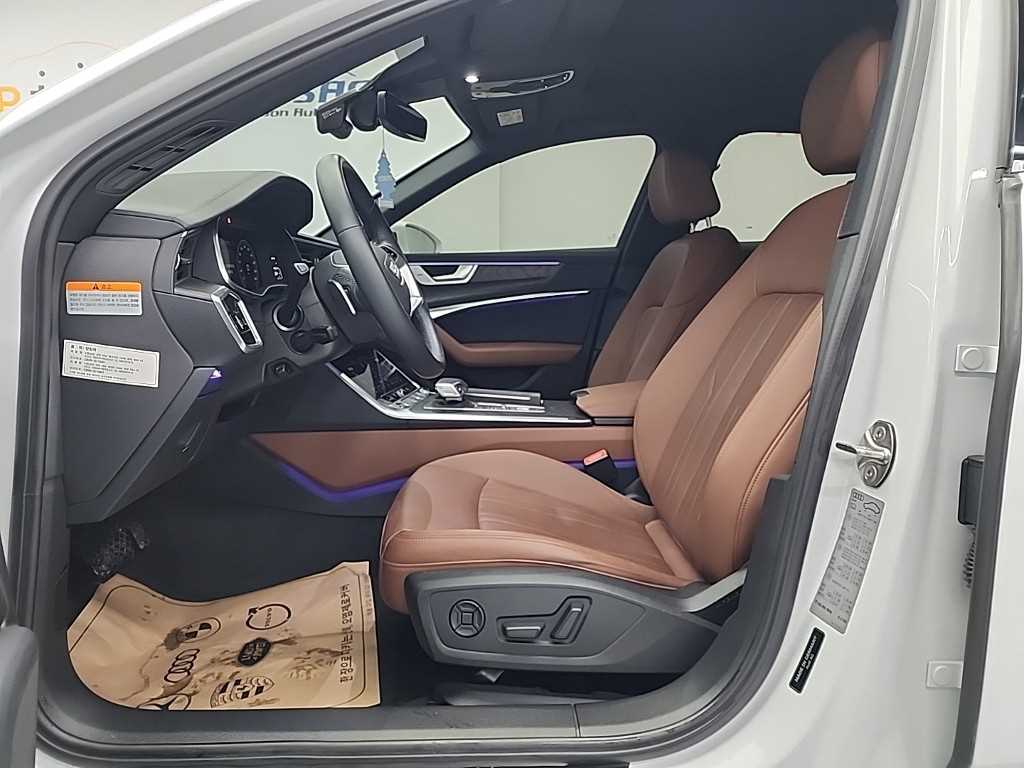 아우디 A6(5세대) 45 TFSI 프리미엄 - 이미지 5