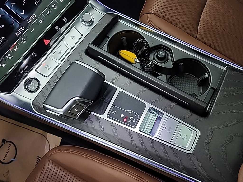 아우디 A6(5세대) 45 TFSI 프리미엄 - 이미지 10