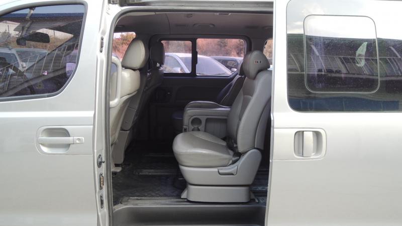 현대 그랜드스타렉스 12인승 디젤 CVX 럭셔리 - 이미지 17