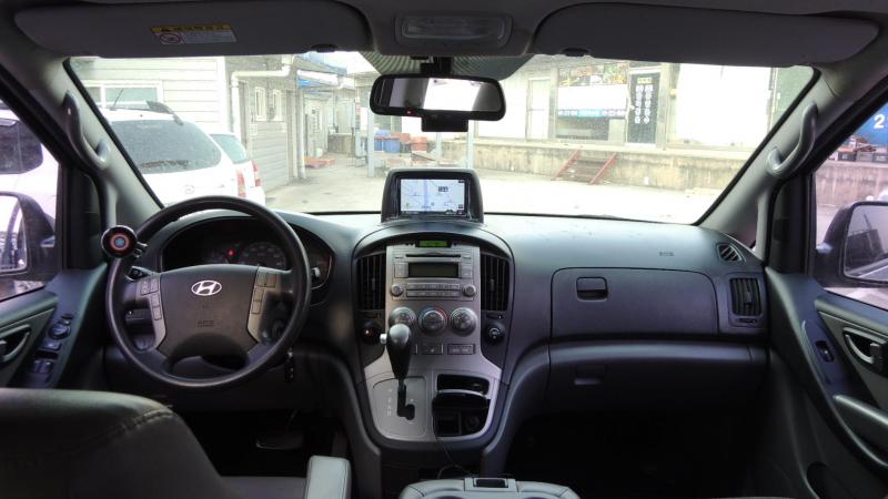 현대 그랜드스타렉스 12인승 디젤 CVX 럭셔리 - 이미지 5