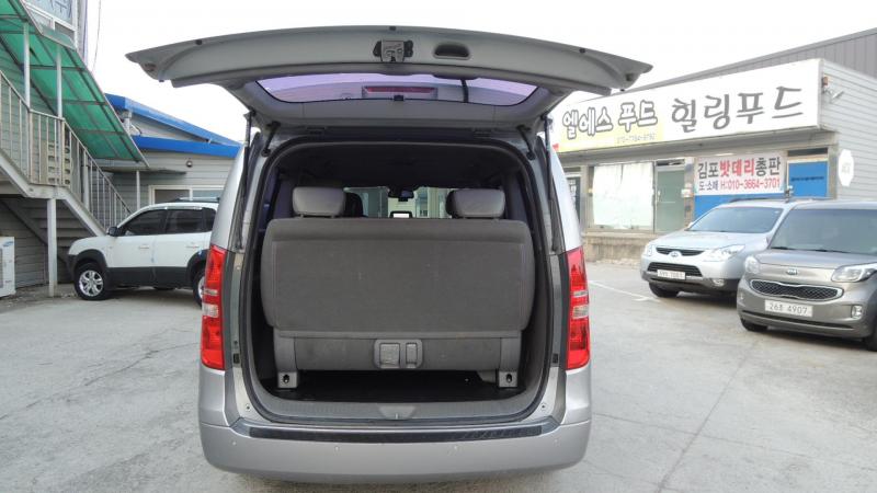 현대 그랜드스타렉스 12인승 디젤 CVX 럭셔리 - 이미지 2