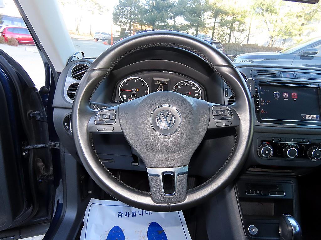 폭스바겐 티구안 2.0 TDI 블루모션 컴포트 - 이미지 3