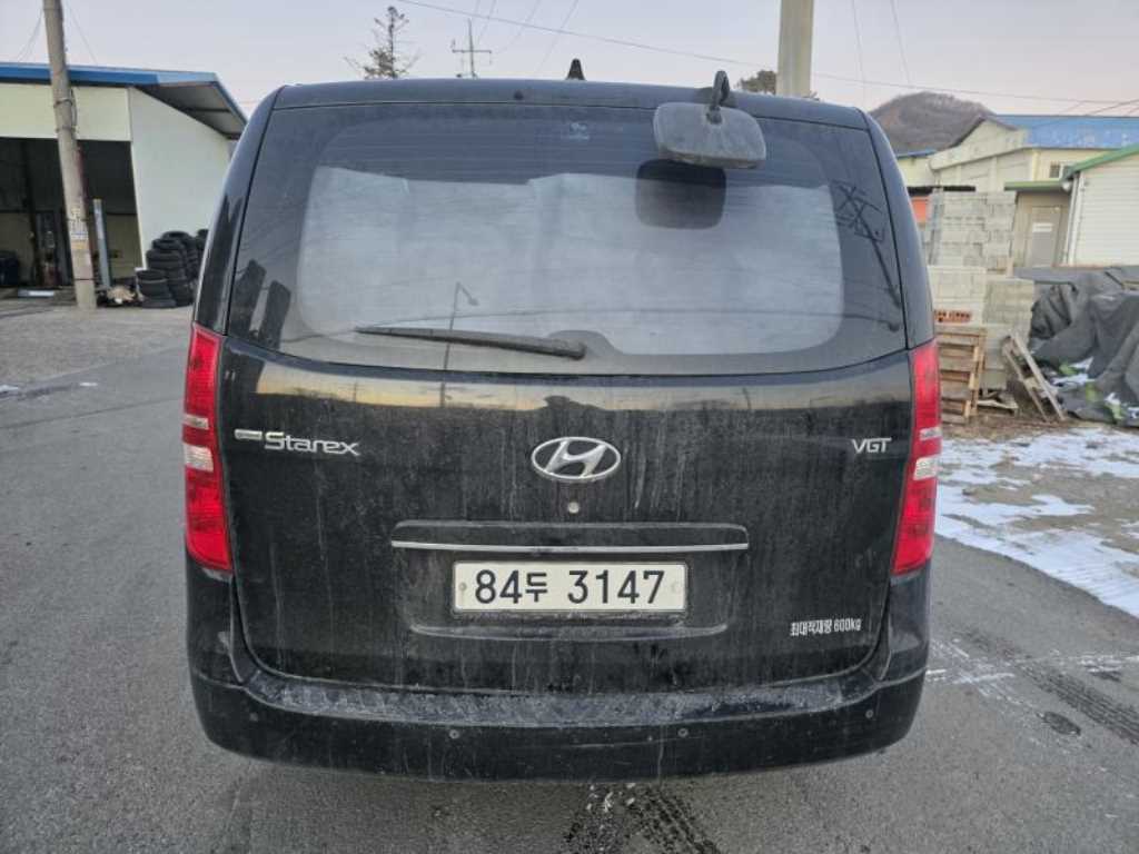 현대 더 뉴그랜드스타렉스 5인승 디젤 밴 모던