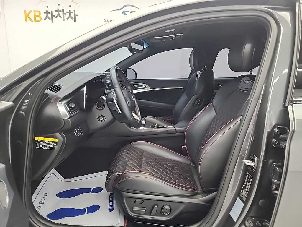 제네시스 G70 2.0T 스포츠 패키지 - 이미지 12