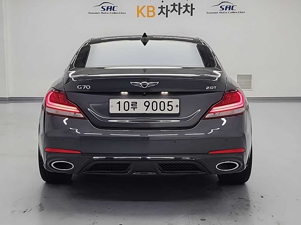 제네시스 G70 2.0T 스포츠 패키지 - 이미지 9
