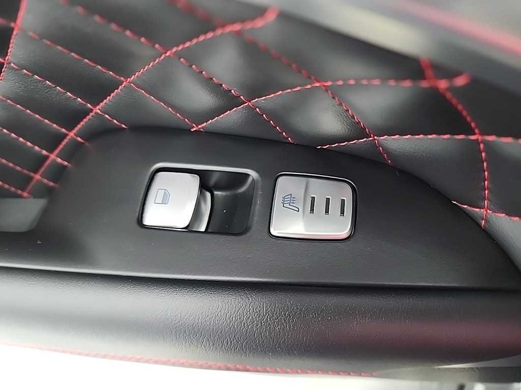 제네시스 G70 2.0T 스포츠 패키지 - 이미지 10