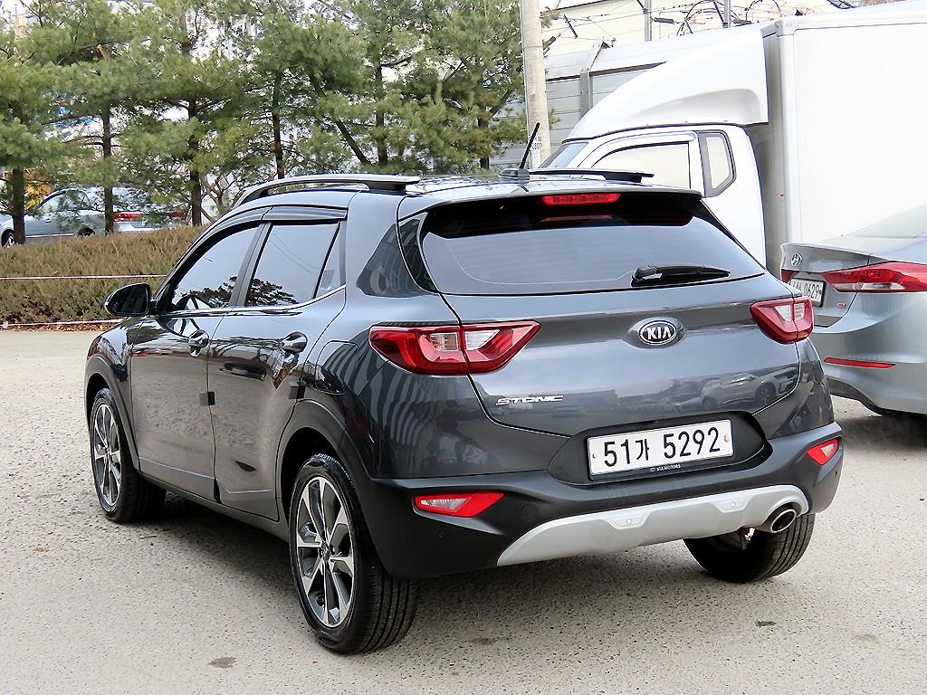 기아 스토닉 1.4 가솔린 프레스티지 - 이미지 8