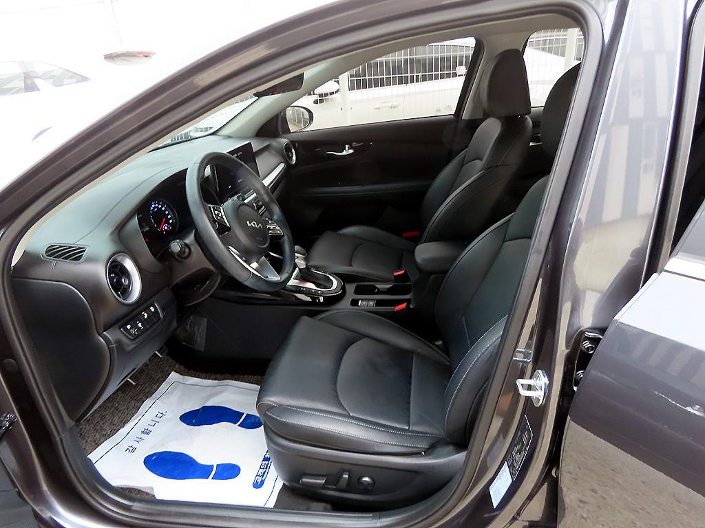 기아 더 뉴 K3 1.6 가솔린 시그니처 - 이미지 5