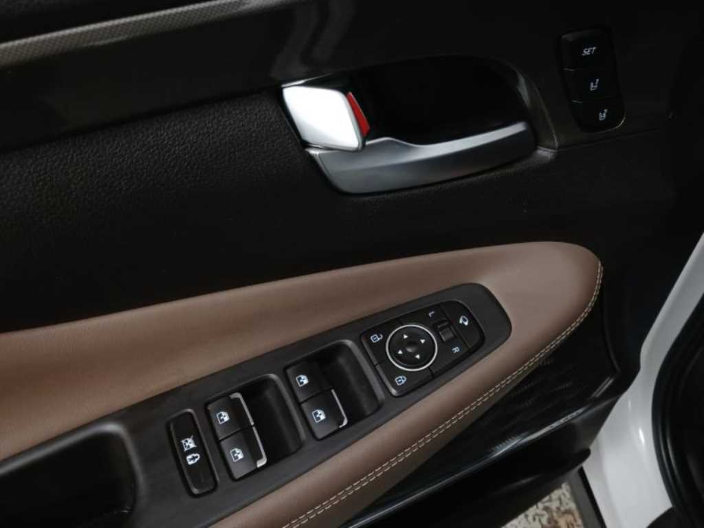 현대 싼타페(TM) R2.0 2WD 프레스티지 - 이미지 14