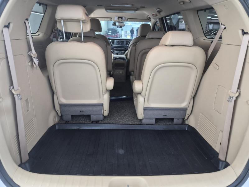 기아 더 뉴카니발 9인승 디젤 노블레스 스페셜 - 이미지 5