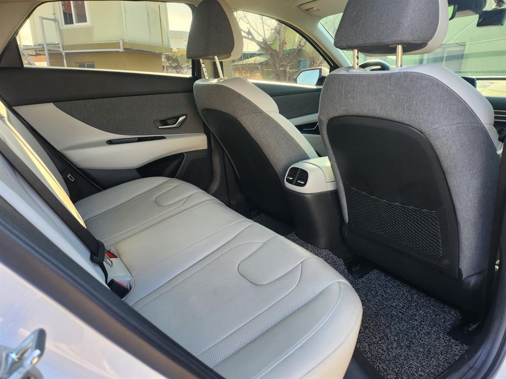 현대 아반떼(CN7) 1.6 가솔린 인스퍼레이션 - 이미지 14