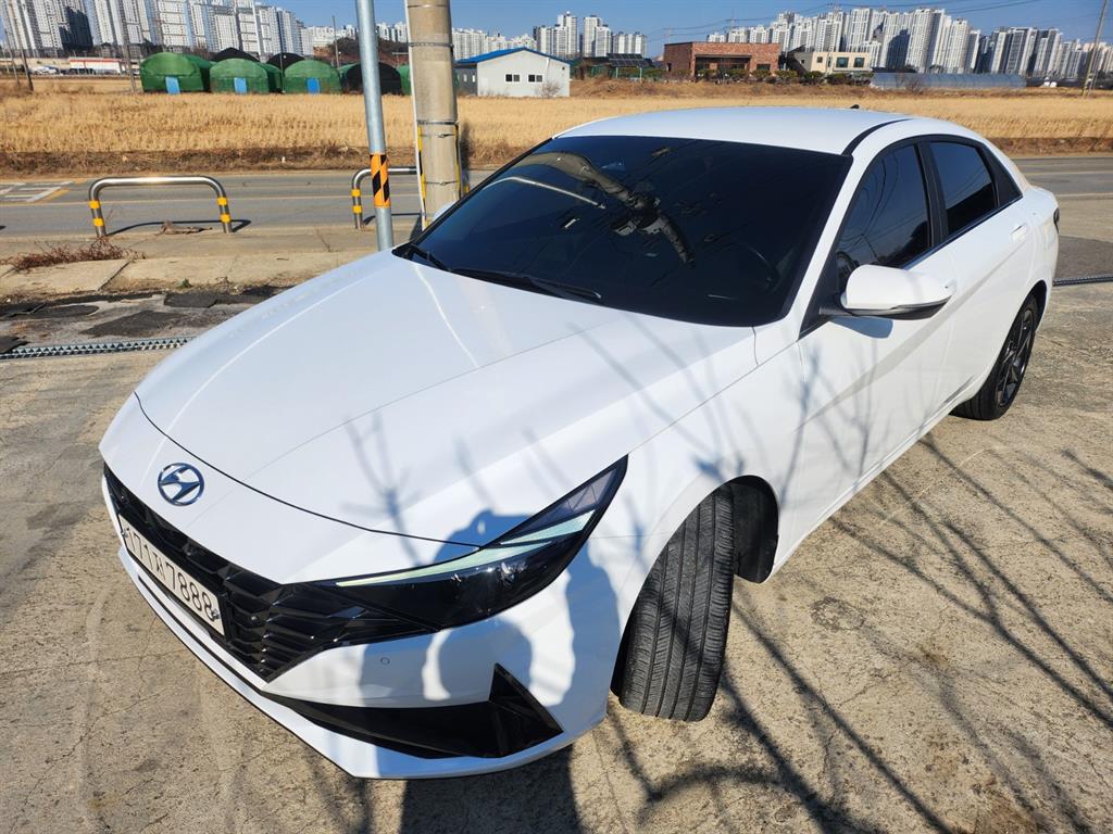 현대 아반떼(CN7) 1.6 가솔린 인스퍼레이션 - 이미지 16