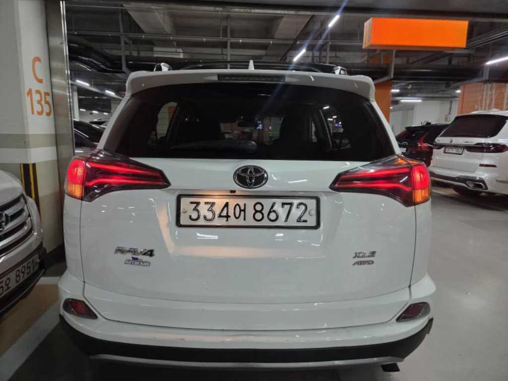 토요타 라브4(4세대) 2.5 4WD - 이미지 2