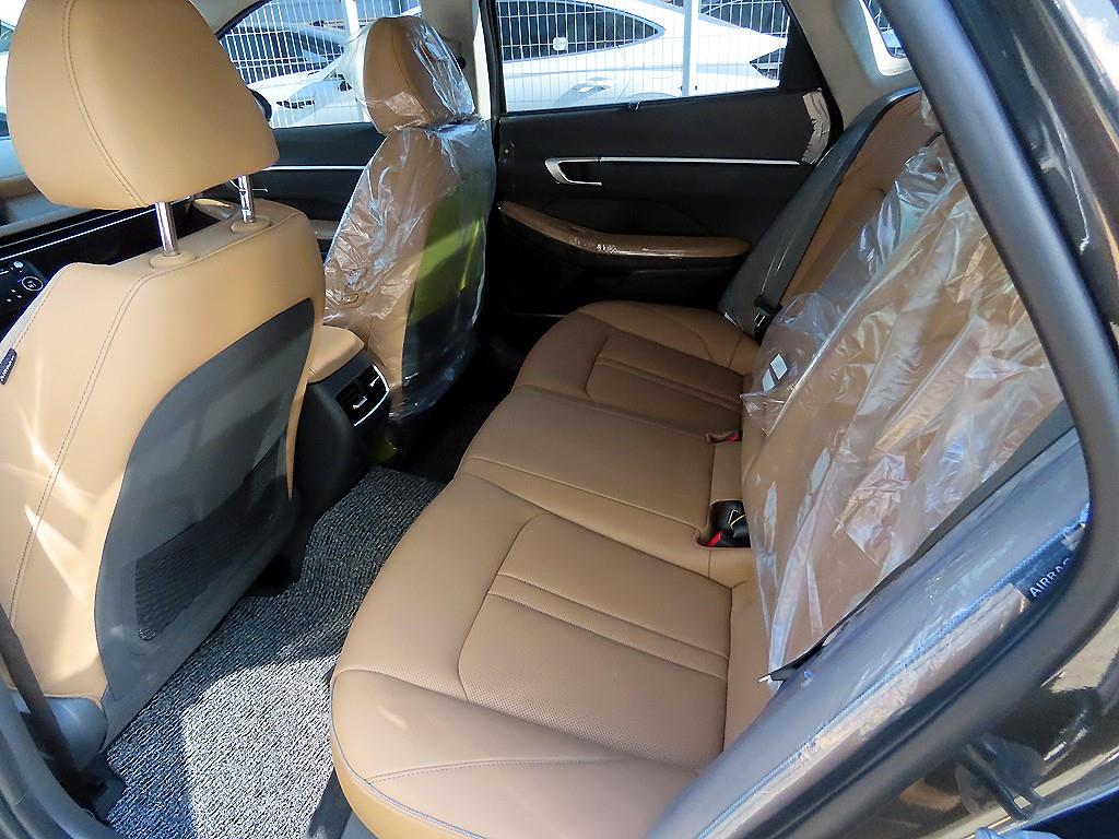 현대 쏘나타 디 엣지 가솔린 1.6 터보 인스퍼레이션 - 이미지 12