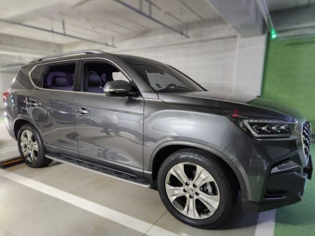 KG모빌리티(쌍용) 올 뉴렉스턴 2.2 4WD 마스터 - 이미지 3