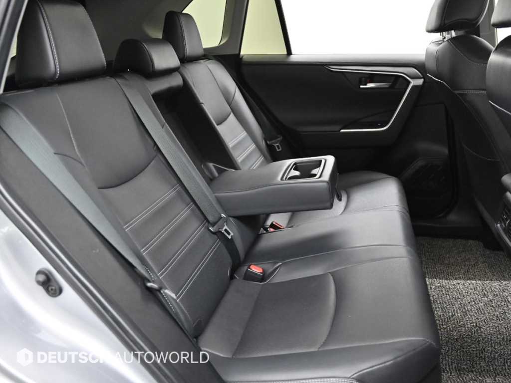 토요타 라브4(5세대) 2.5 AWD 하이브리드 - 이미지 20