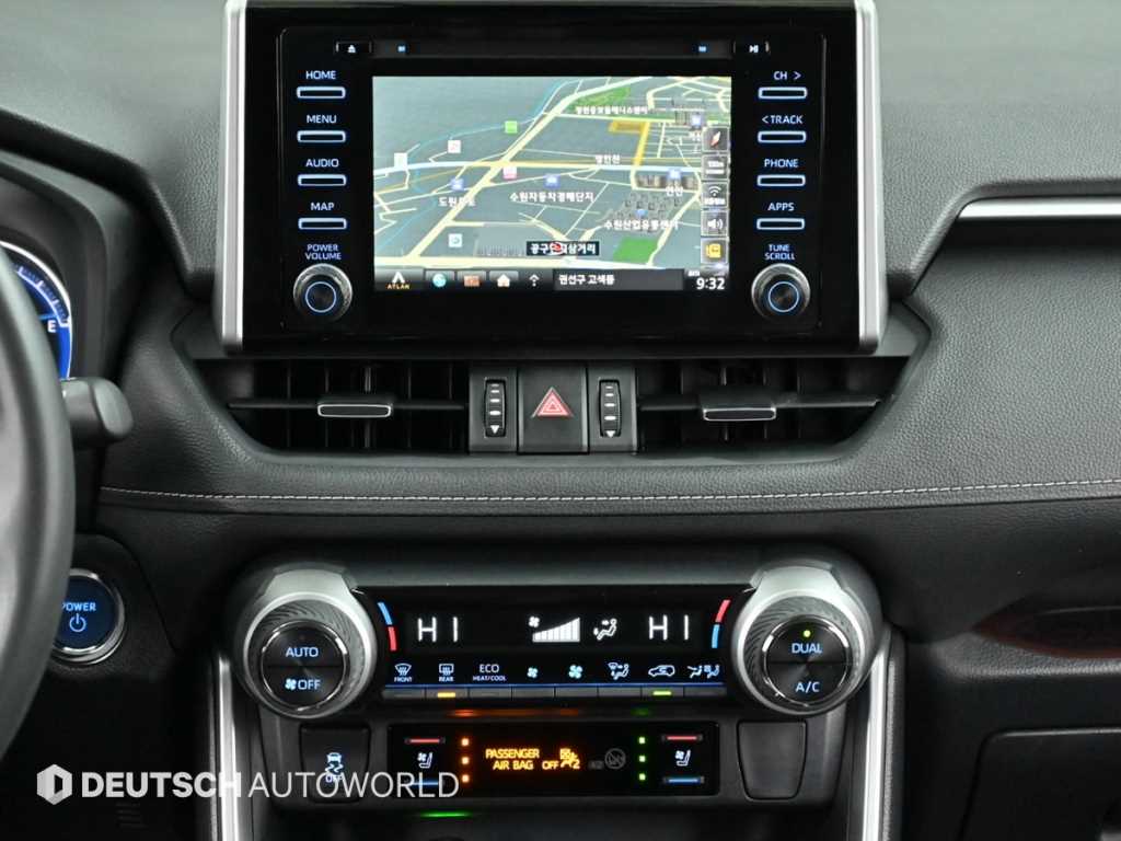 토요타 라브4(5세대) 2.5 AWD 하이브리드 - 이미지 2