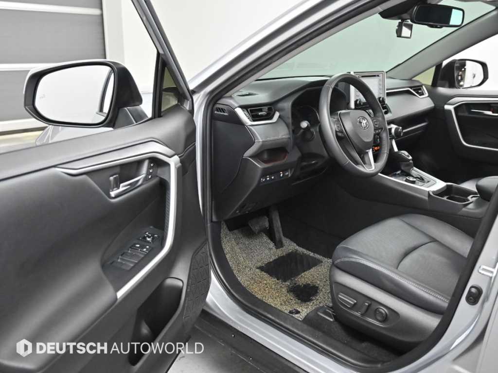 토요타 라브4(5세대) 2.5 AWD 하이브리드 - 이미지 7