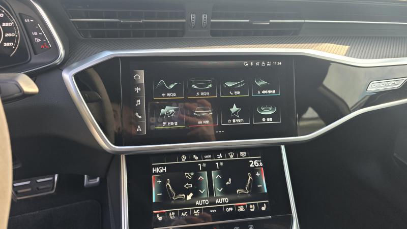 아우디 RS7(2세대) 4.0 TFSI 콰트로 - 이미지 14