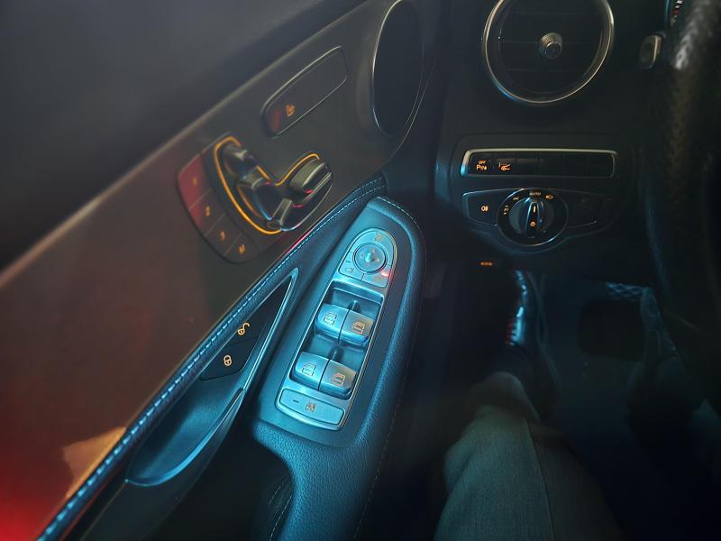 벤츠 C클래스(4세대) C200 아방가르드 - 이미지 4