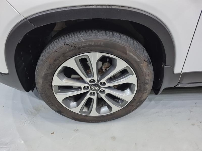 기아 뉴쏘렌토 R R2.0 2WD 트렌디 - 이미지 16