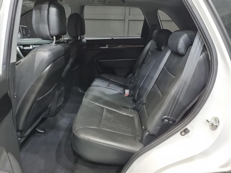 기아 뉴쏘렌토 R R2.0 2WD 트렌디 - 이미지 6