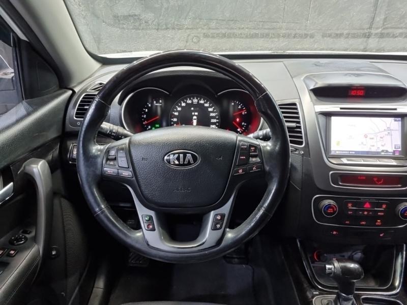 기아 뉴쏘렌토 R R2.0 2WD 트렌디 - 이미지 4