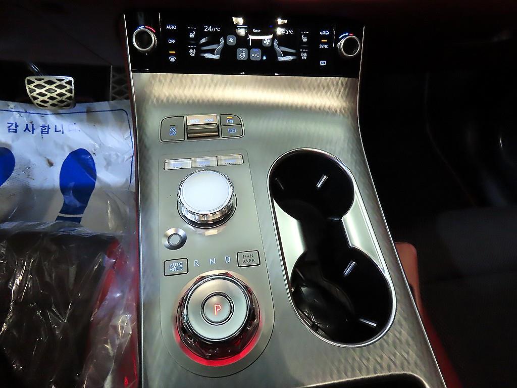 제네시스 신형 GV70 2.5T 2WD 스포츠 - 이미지 11