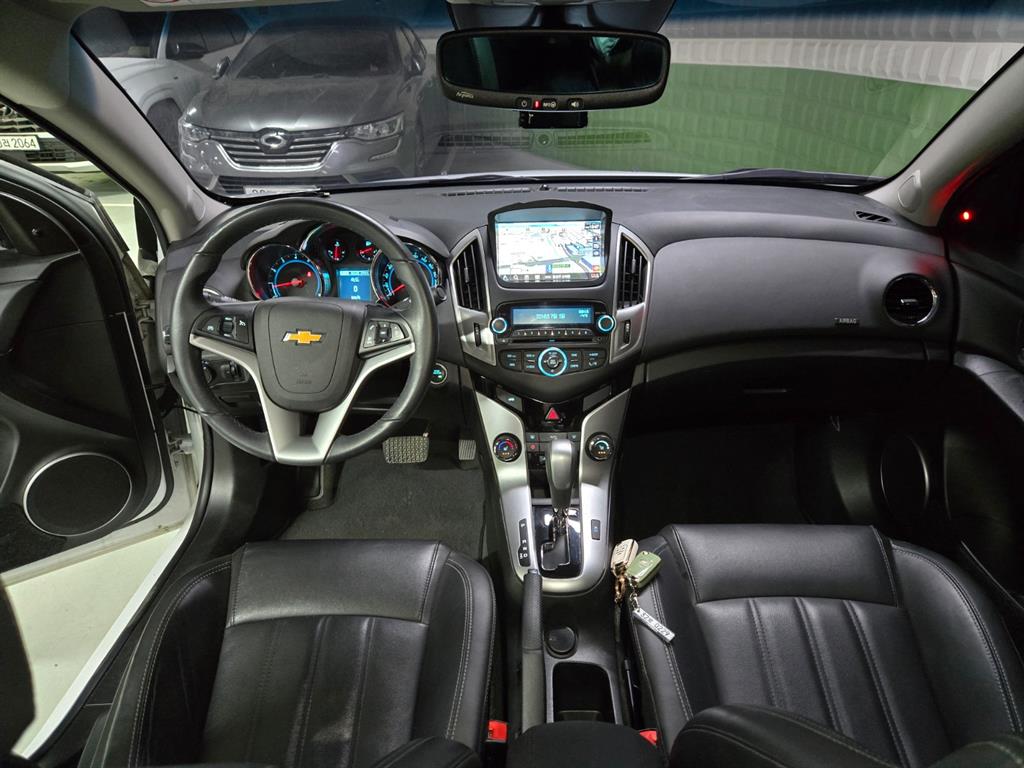 쉐보레 (대우) 어매이징 크루즈 4도어 1.4 터보 LTZ - 이미지 16