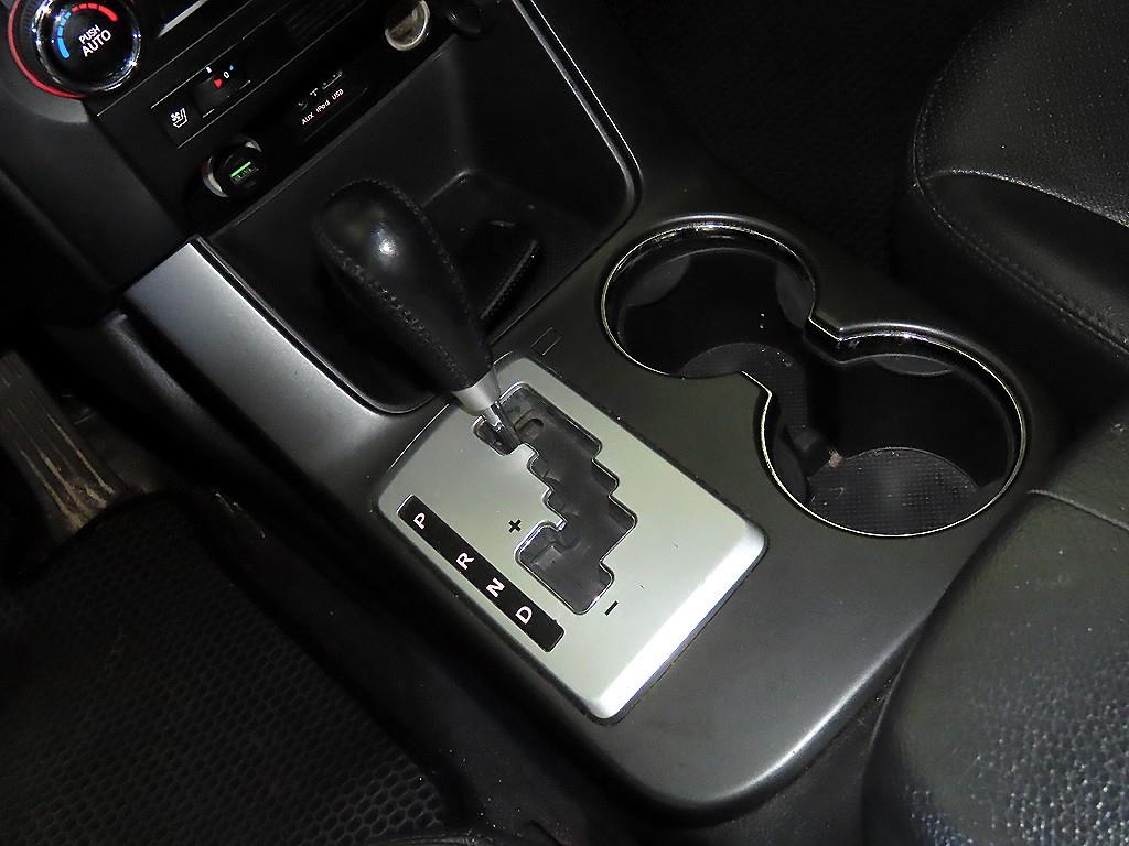 기아 쏘렌토 R 디젤 2.2 2WD TLX 프리미엄 - 이미지 9