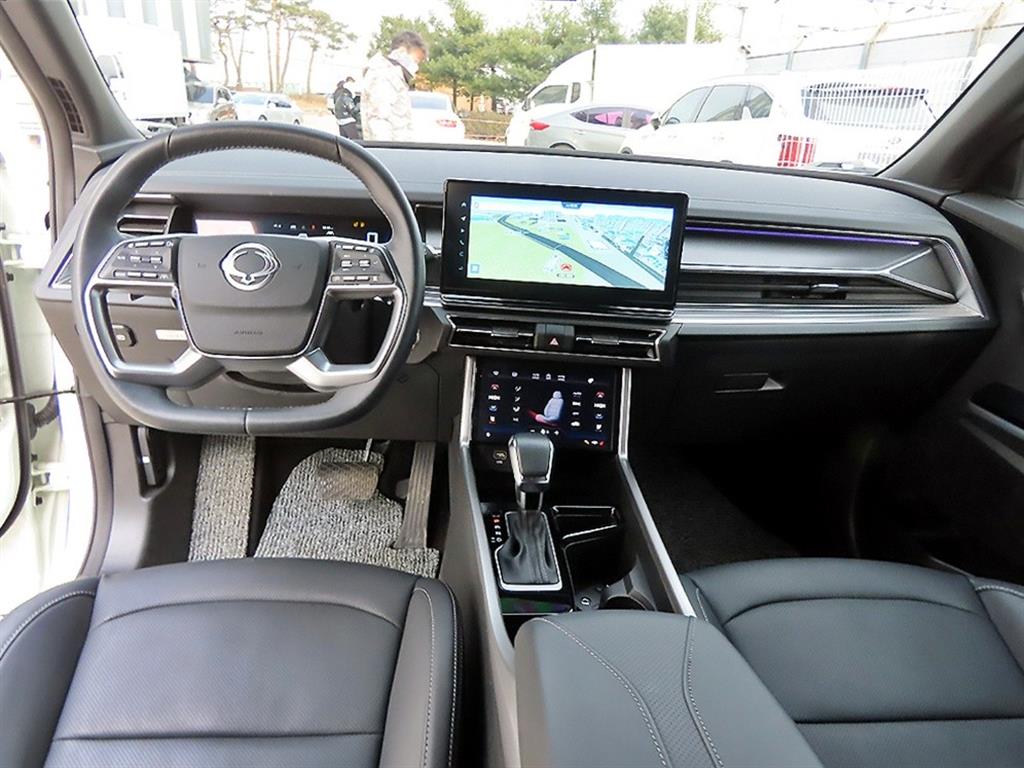 KG모빌리티(쌍용) 토레스 1.5 GDI-T 2WD T7 - 이미지 12