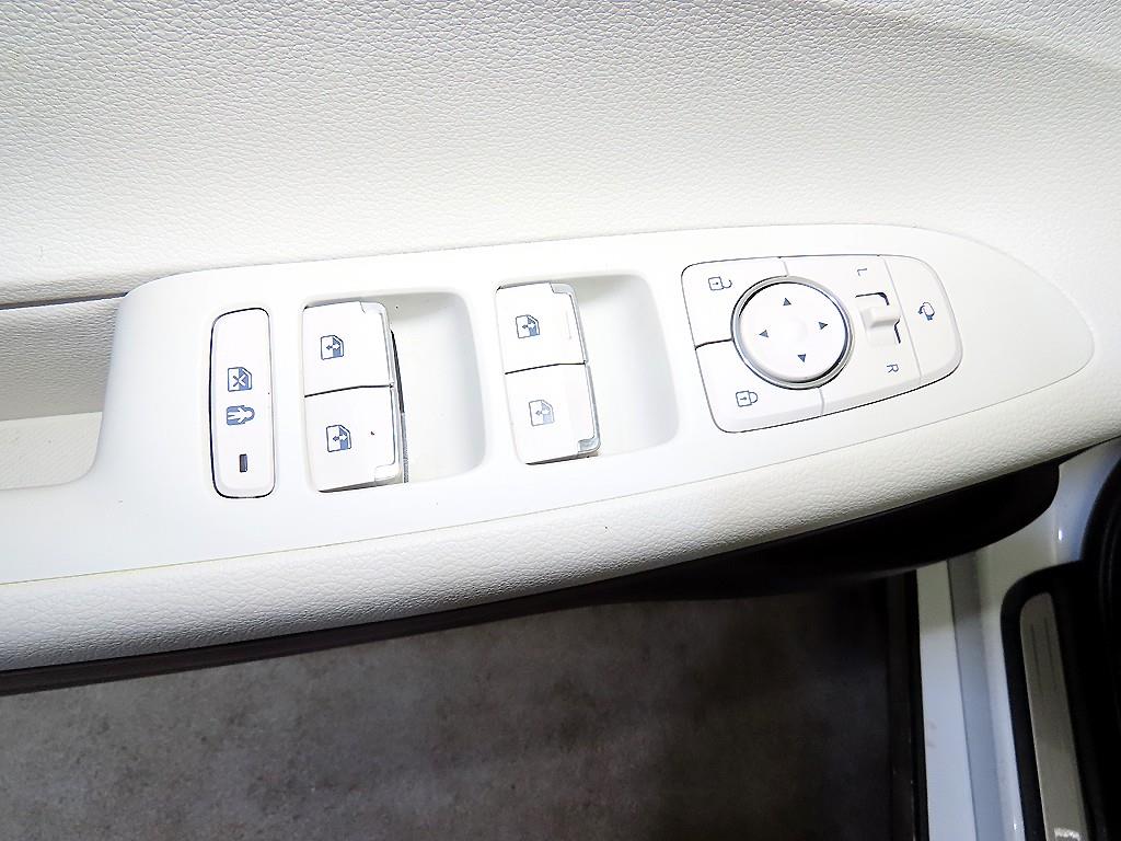 현대 더 뉴그랜저IG 가솔린 2.5 르블랑 - 이미지 9