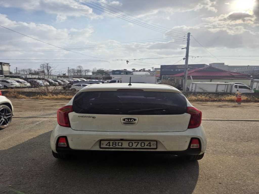 기아 더 뉴모닝 가솔린 럭셔리 - 이미지 4