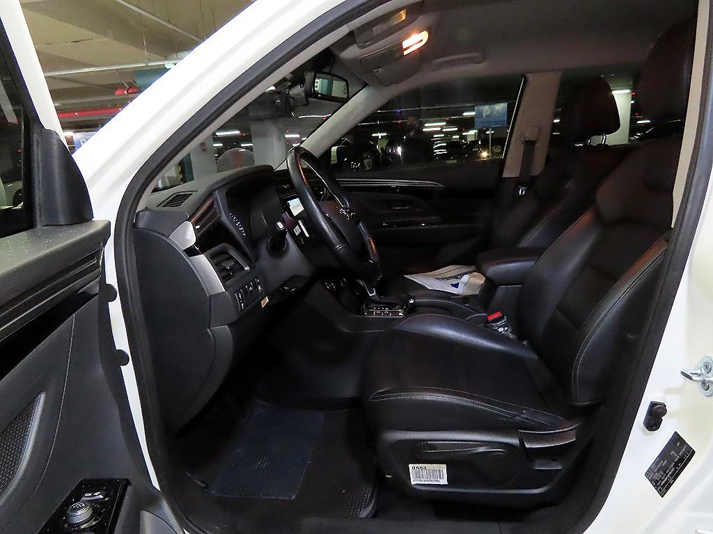 KG모빌리티(쌍용) 올 뉴코란도 1.6 디젤 2WD 딜라이트 플러스 - 이미지 2