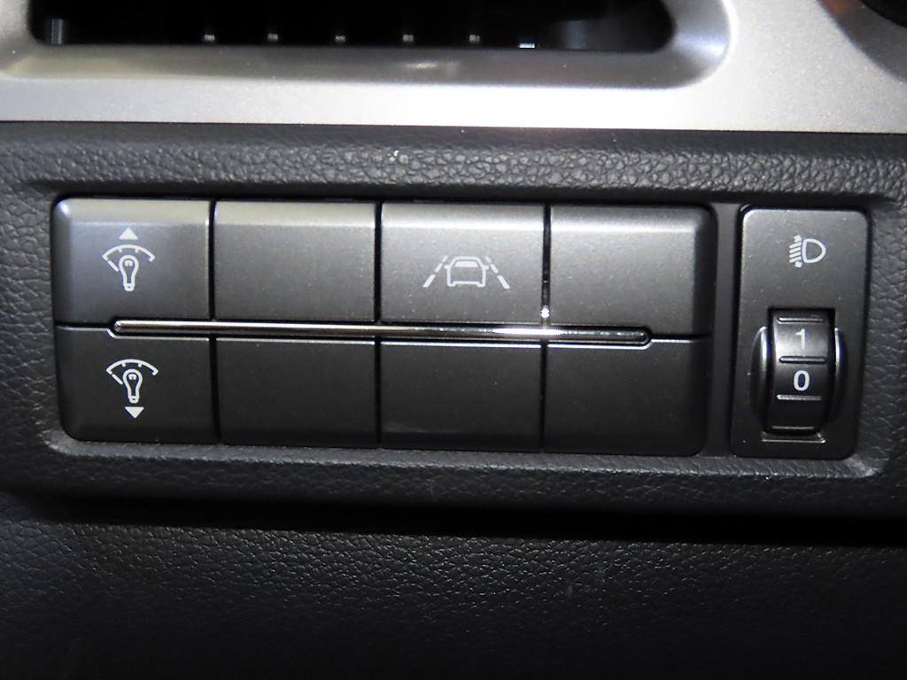 KG모빌리티(쌍용) 올 뉴코란도 1.6 디젤 2WD 딜라이트 플러스 - 이미지 14