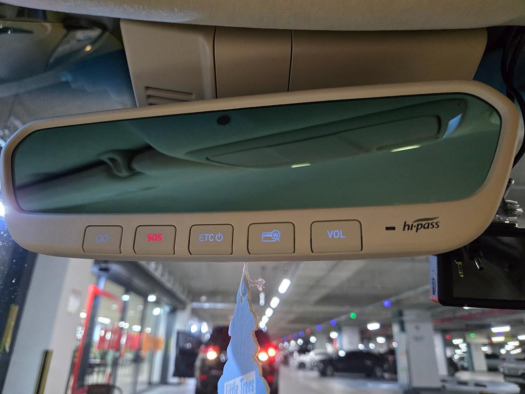 제네시스 G70 3.3T 스포츠 AWD 프레스티지 - 이미지 9