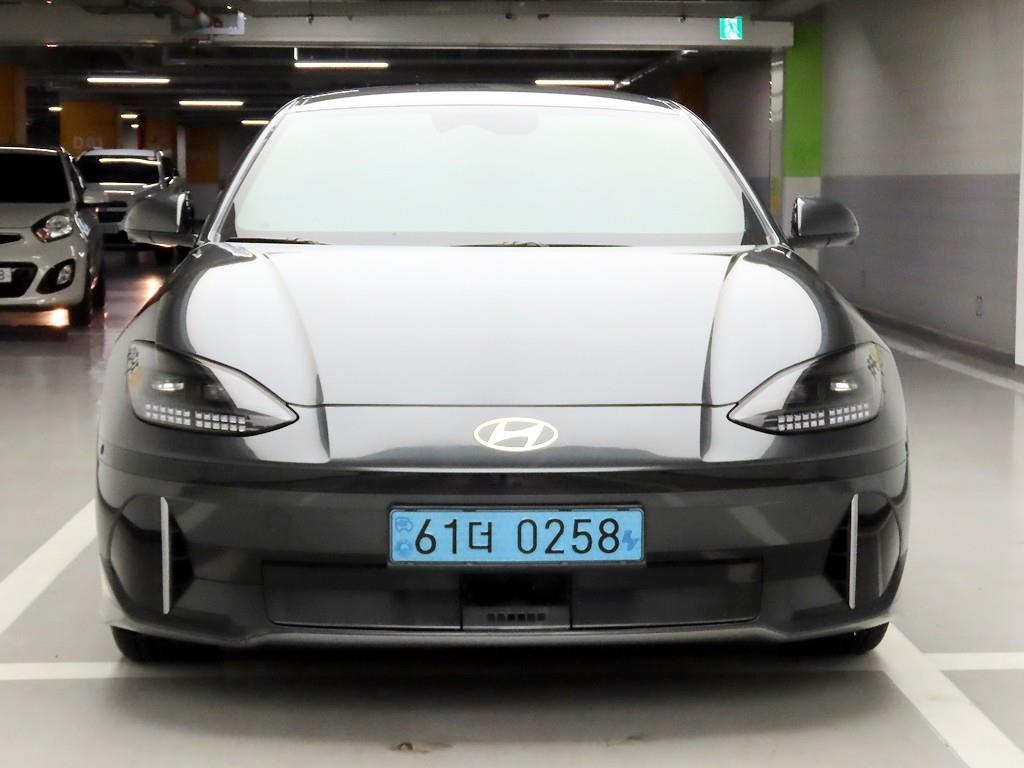 현대 아이오닉 6 롱레인지 2WD 익스클루시브 플러스 - 이미지 17