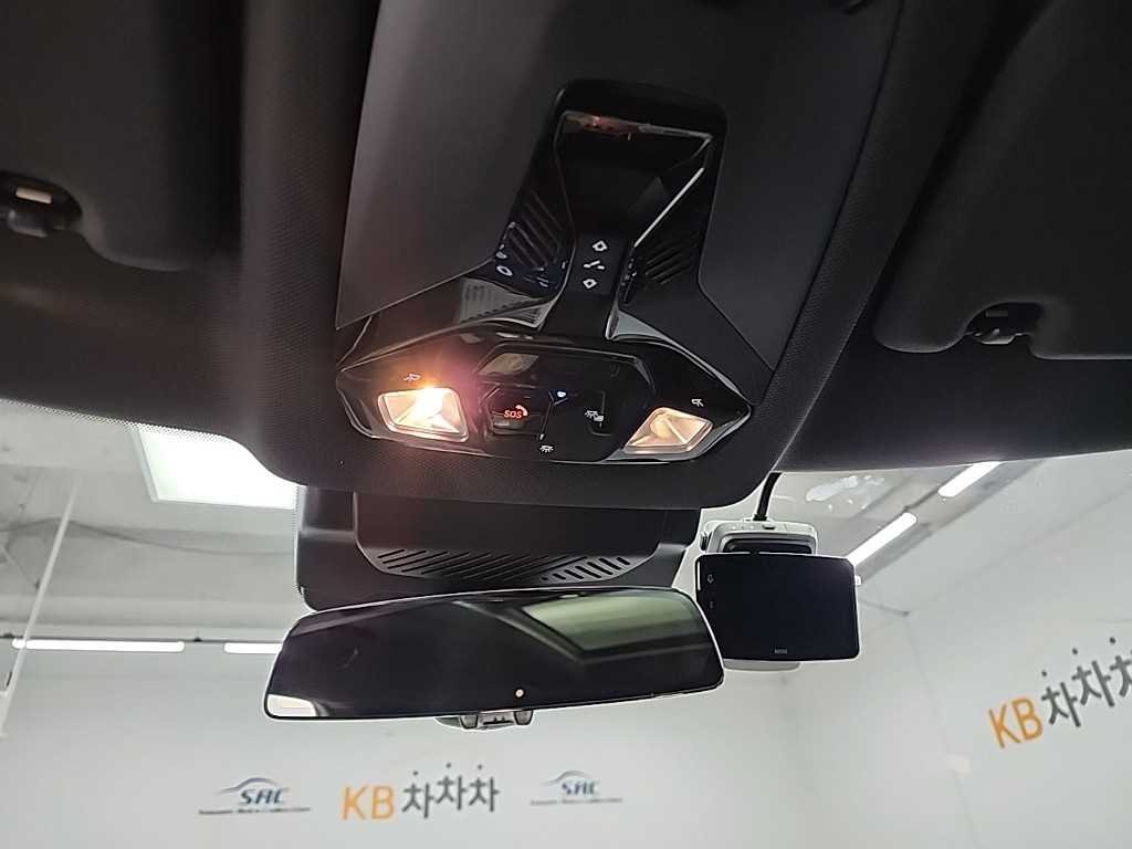 미니 컨트리맨(3세대) 2.0 JCW ALL4 - 이미지 14