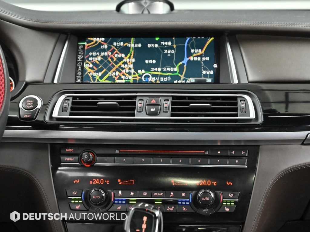 BMW 7시리즈(5세대) 750Li xDrive 인디비쥬얼 - 이미지 7