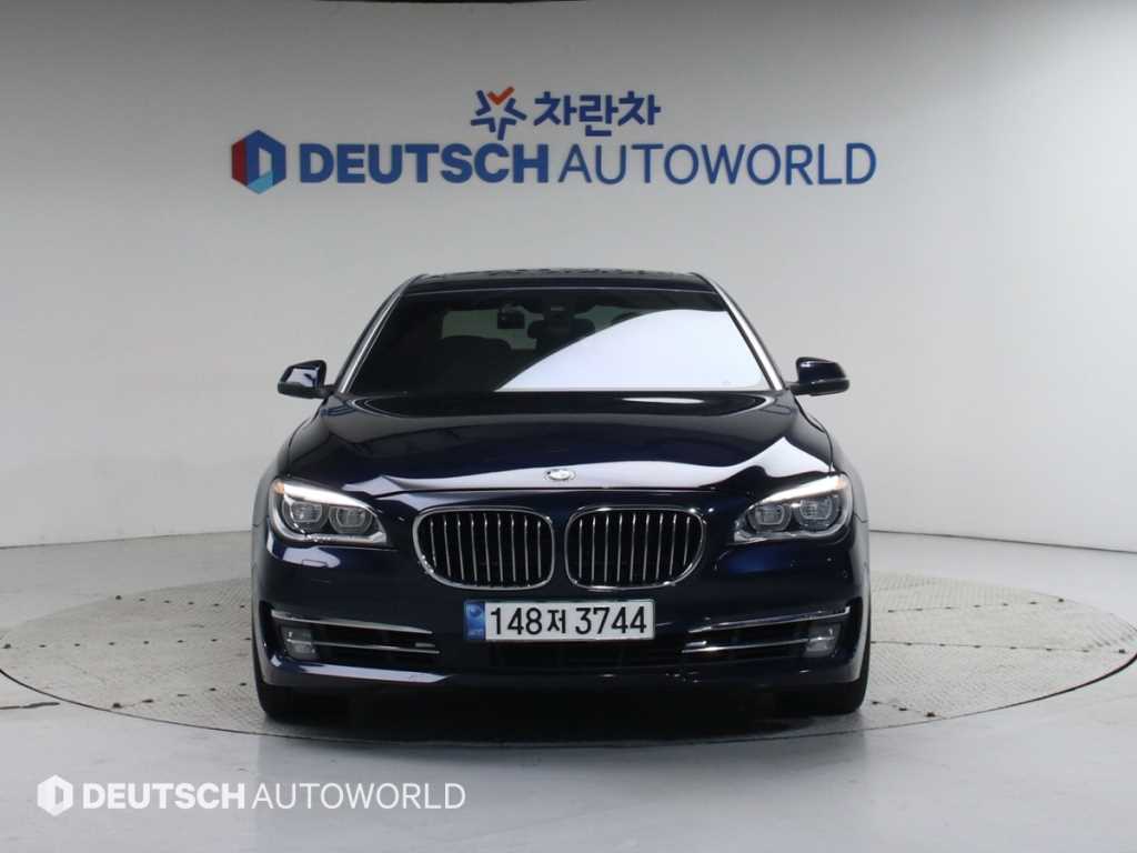 BMW 7시리즈(5세대) 750Li xDrive 인디비쥬얼 - 이미지 15
